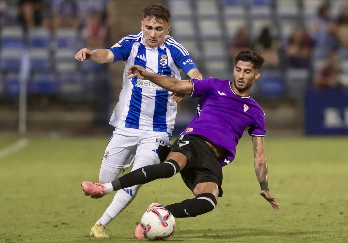 Juan Cerrudo durante el Recreativo-Córdoba del Trofeo Colombino