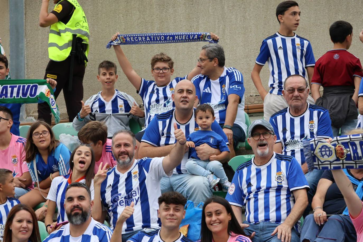 Todas las imágenes que ha generado la visita del Recreativo al filial del Betis