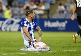 Rubén Gálvez: «Siempre nos meten el gol de la jornada, pero dimos un paso adelante en actitud y juego y merecimos más»