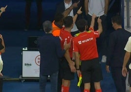 Agreden con un vaso al árbitro onubense Quintero González en el Espanyol-Villarreal