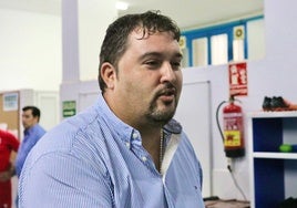 Por ahora se estrella el Melilla de Dani Alejo y brilla  el Linares de Carlos Hita y Pablo Gallardo