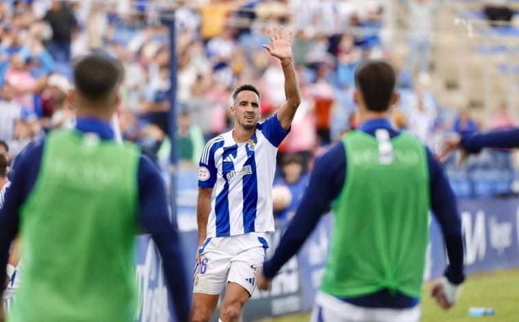 Imagen principal - Pablo Caballero y su penalti: «Era pegarle con alma y vida»