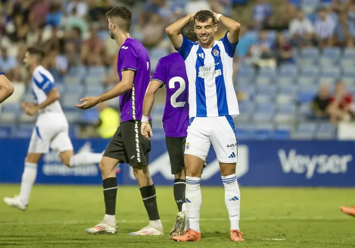 Rubén Serrano se perderá el encuentro ante el Marbella por acumulación de amonestaciones