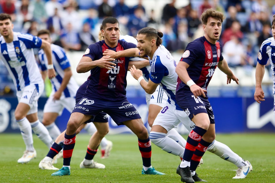 Las mejores imágenes de la victoria del Recreativo ante el Yeclano