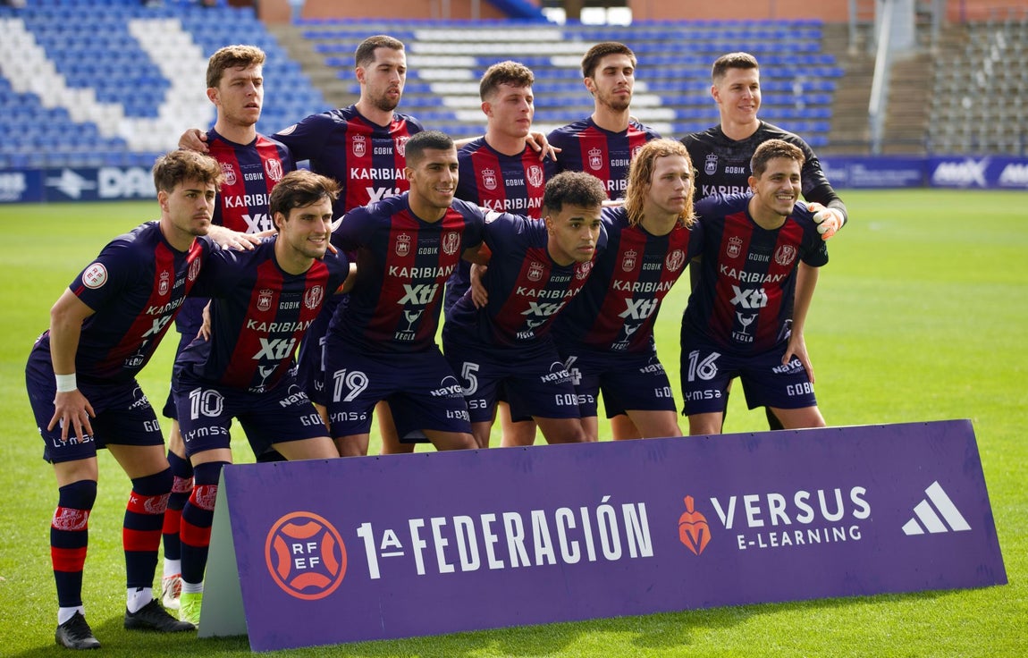 Las mejores imágenes de la victoria del Recreativo ante el Yeclano