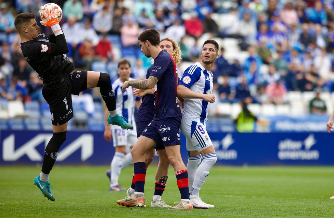 Las mejores imágenes de la victoria del Recreativo ante el Yeclano