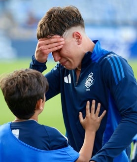 Imagen secundaria 2 - Sin perdón: El Recreativo de Huelva cae al agujero del fracaso que lleva cavando todo un año (0-1)