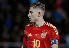 Fermín López, en un partido con la Selección Española Sub 21