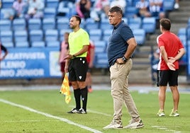 Pedro Morilla sigue creyendo en su modelo y avisa de que «todos los rivales van a venir como Puente Genil y Linares»