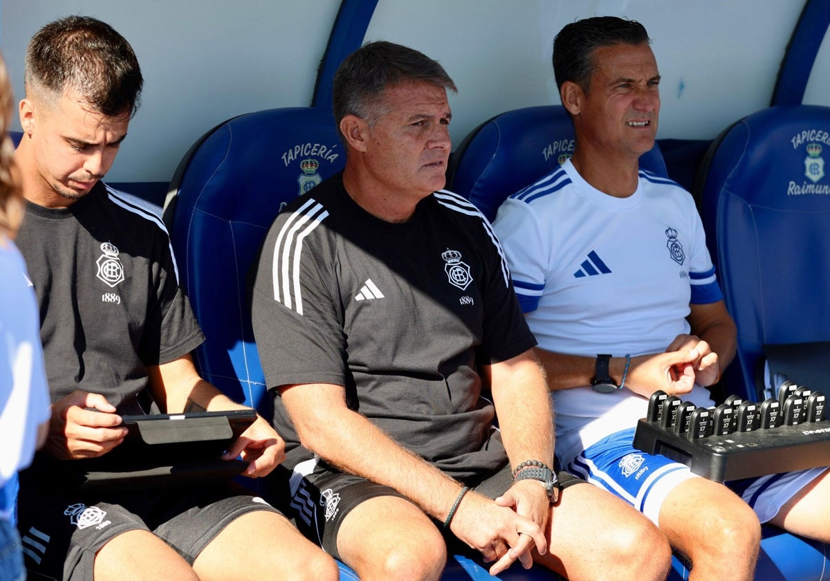 Pedro Morilla, en el banquillo albiazul