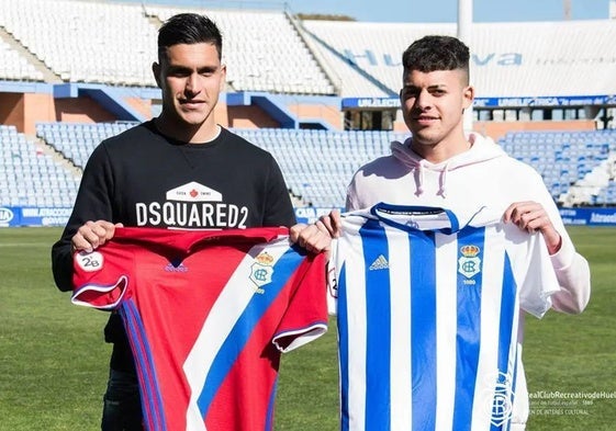 Charaf en su presentación con el Decano en la Navidad de 2018 junto a Jesús Valentín