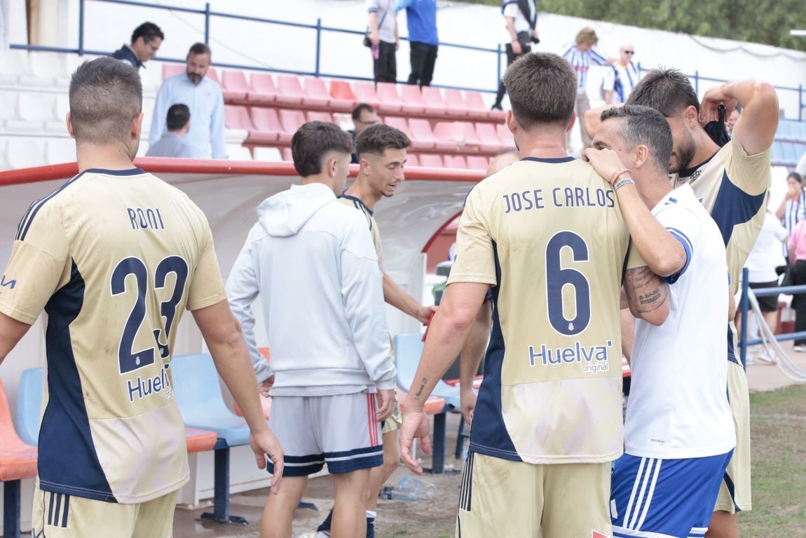 Las mejores imágenes de la importante victoria del Recreativo en Murcia