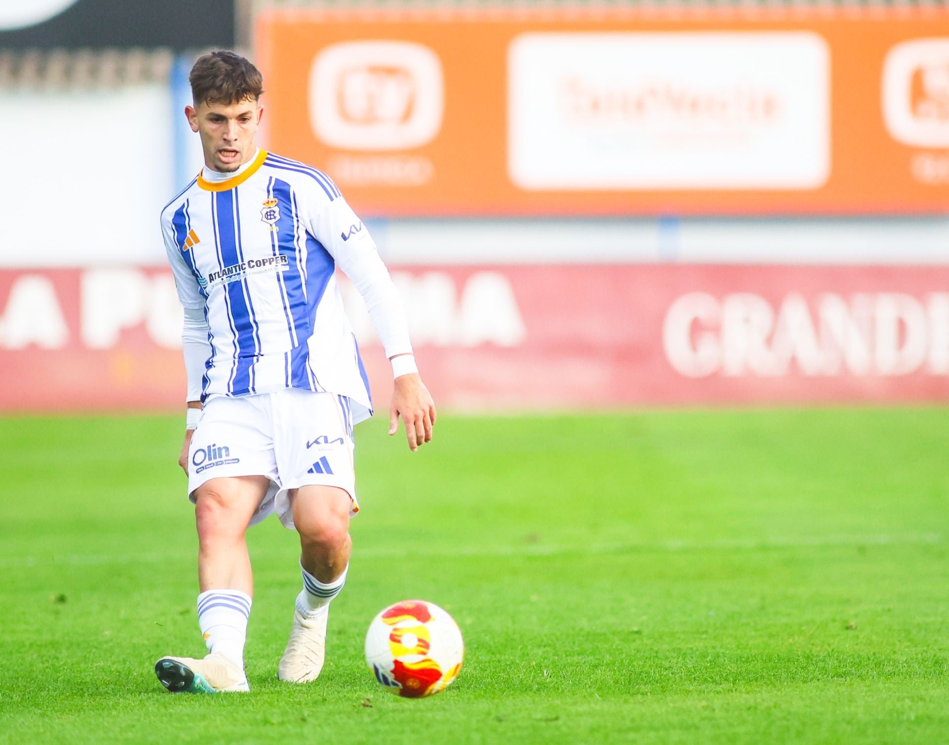 Las imágenes de la derrota del Recreativo ante el Yeclano en La Constitución