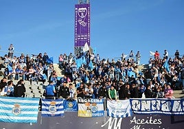 Parte de la afición del Decano desplazada al estadio de La Victoria en Jaén