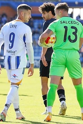 Caye Quintana, ante Salcedo, portero del Águilas