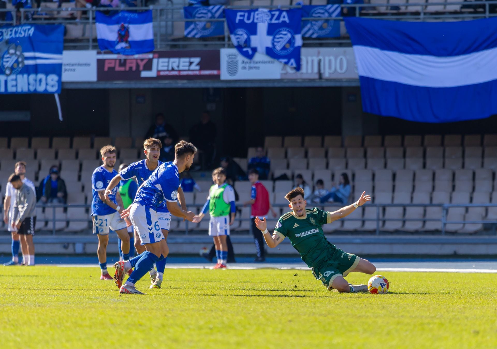 Las mejores imágenes del agridulce empate del Recre en Chapín
