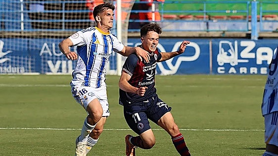 El Recre prescinde de Iván Romero por su condición de no ser ya sub-23