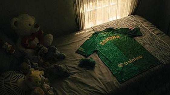 El Betis estrenará en el Trofeo Colombino su nueva camiseta 'Verde Esperanza' en memoria de Sandra Peña