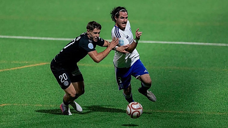 Nacho Ruiz desconfía del irregular inicio del Xerez CD: «Tenemos que salir pensando que aún no ha empezado la liga y los dos tenemos cero puntos»