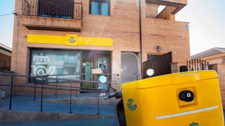 Una oficina de Correos en un pueblo