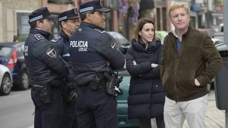 El alcalde de Badajoz y la concejala de Policía Local en una imagen de archivo