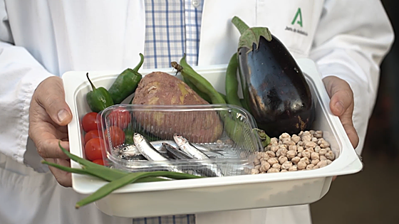 Un nutricionista explica cuáles son los alimentos clave que no deben faltar en nuestra dieta diaria