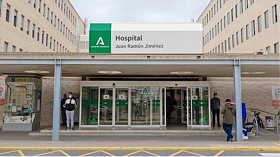 ¿Mascarilla, sí o no? Los onubenses acuden a los centros de salud sin saber si es obligatoria