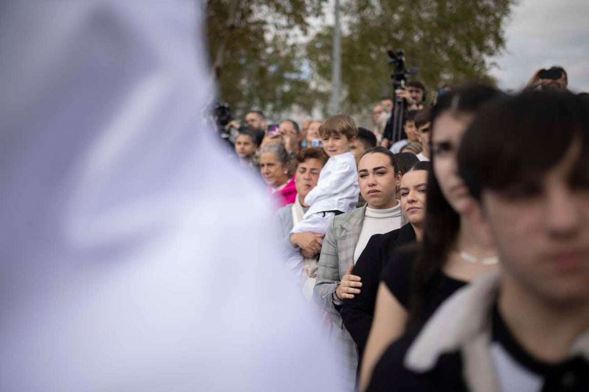 El Lunes Santo de Huelva, en imágenes