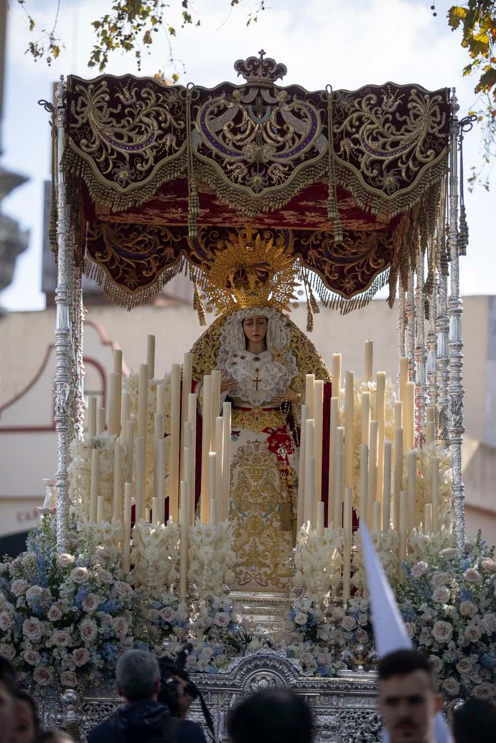 El Lunes Santo de Huelva, en imágenes