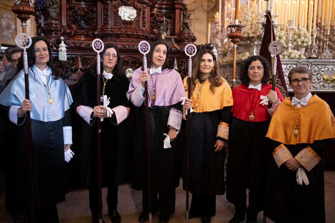 El Martes Santo de Huelva, en imágenes