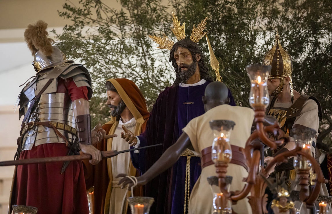 El Miércoles Santo de Huelva, en imágenes