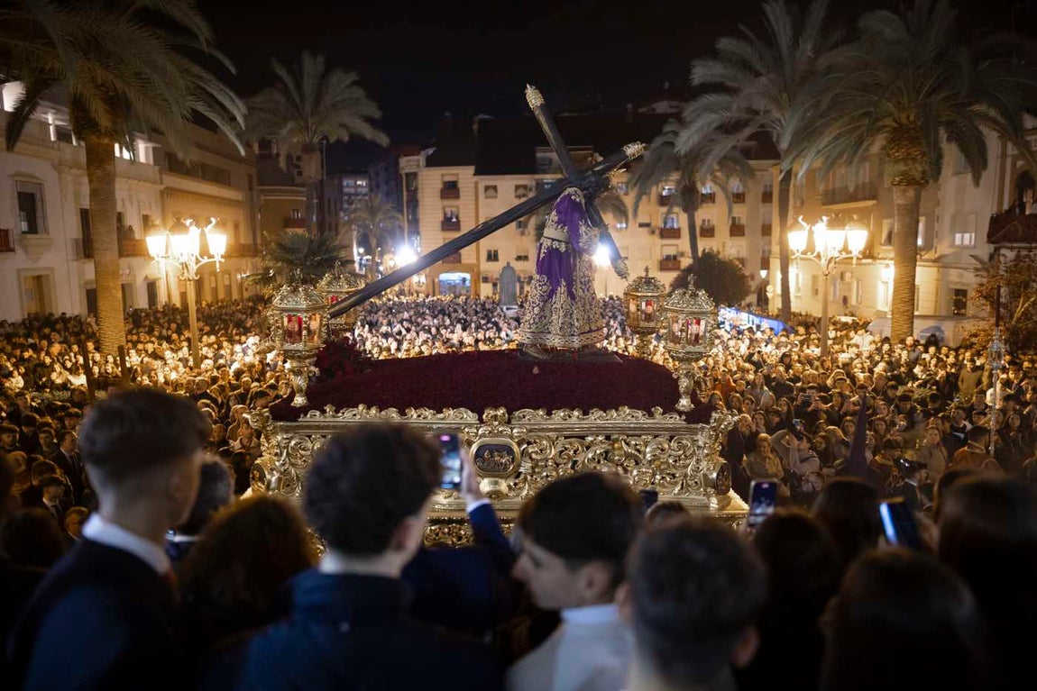 El Martes Santo de Huelva, en imágenes