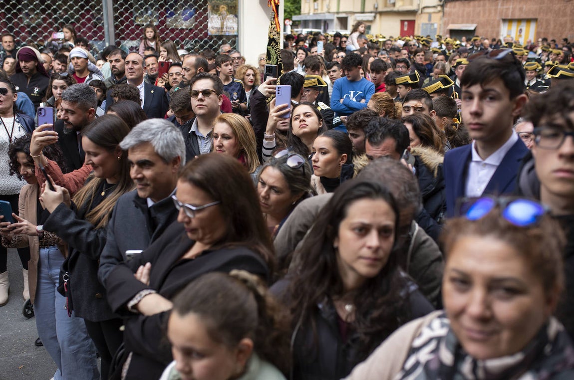 El Viernes Santo de Huelva, en imágenes