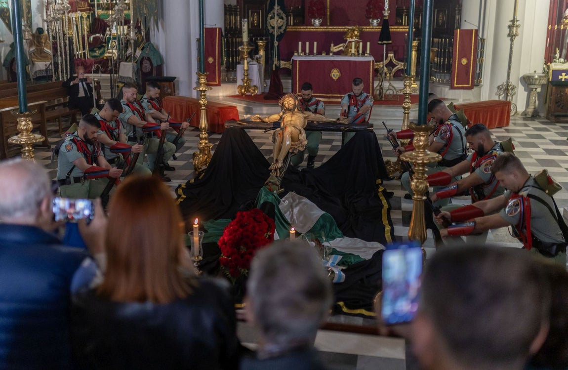 Las imágenes de los cambios de guardia de los legionarios en la Concepción