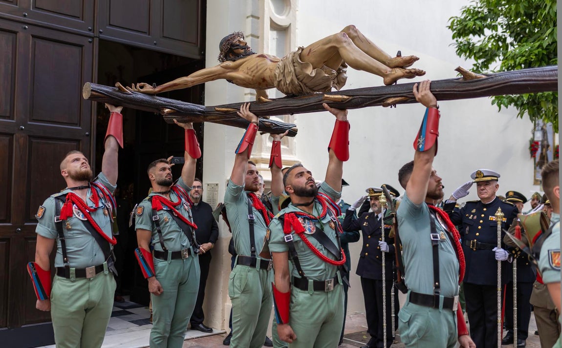 Las imágenes del Sábado de Pasión de la Semana Santa de Huelva 2025