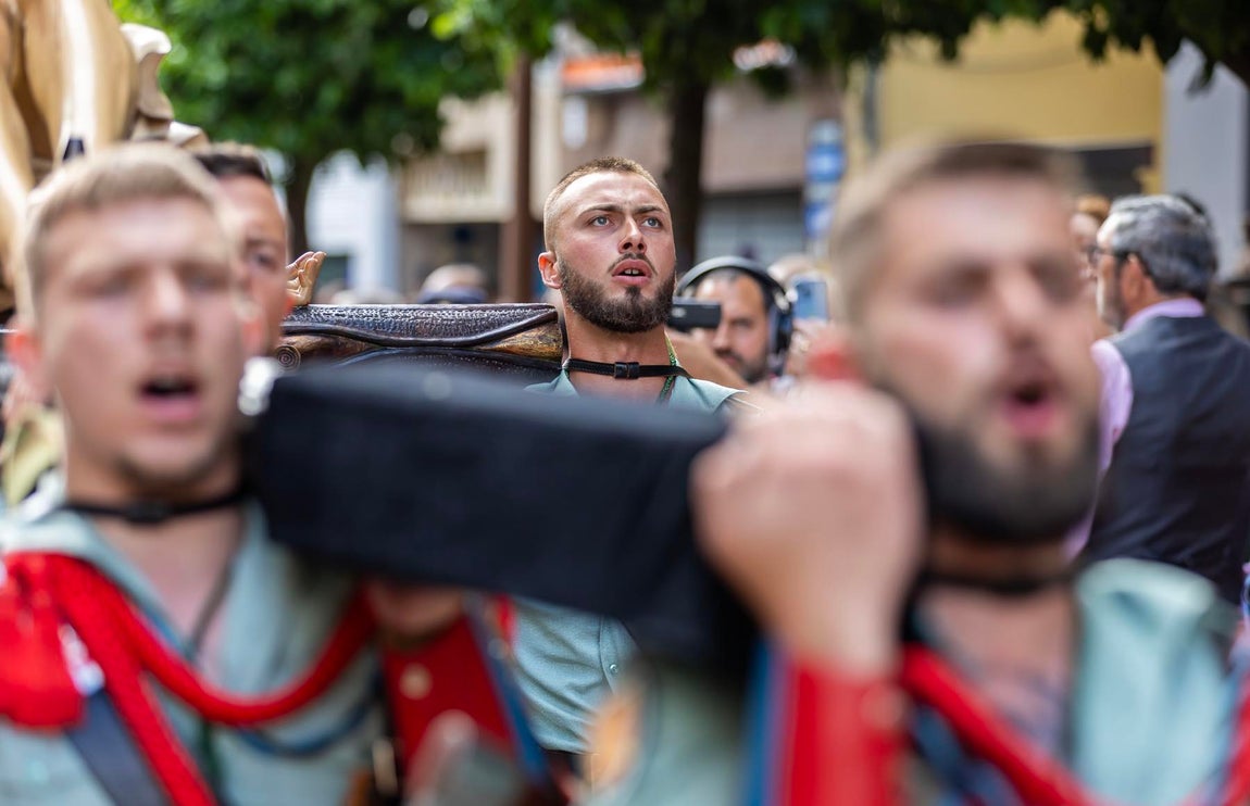 Las imágenes del Sábado de Pasión de la Semana Santa de Huelva 2025