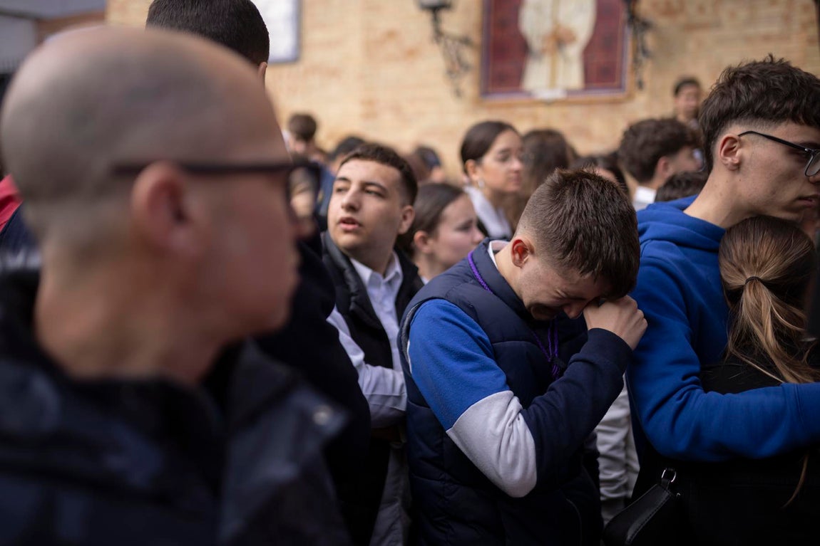 El Lunes Santo de Huelva, en imágenes