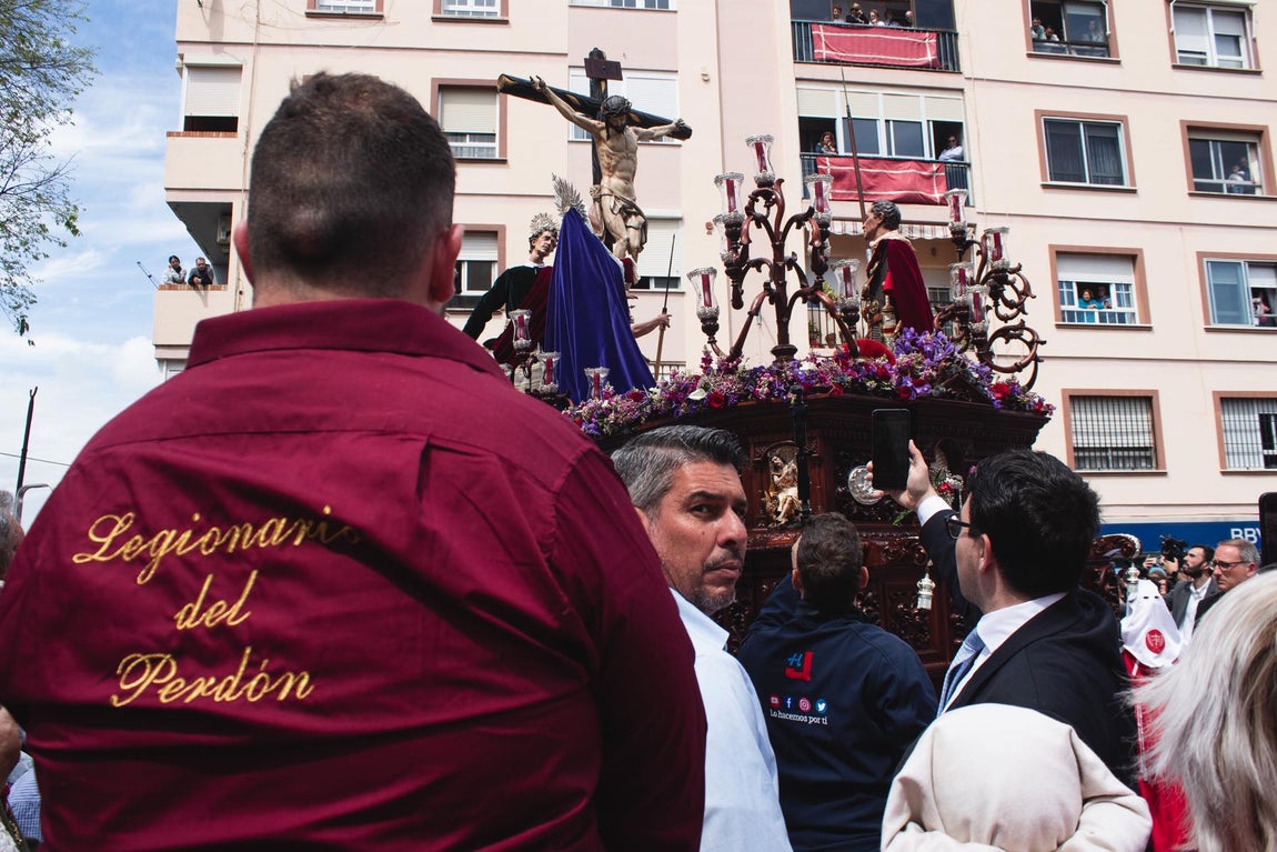 El Lunes Santo de Huelva, en imágenes