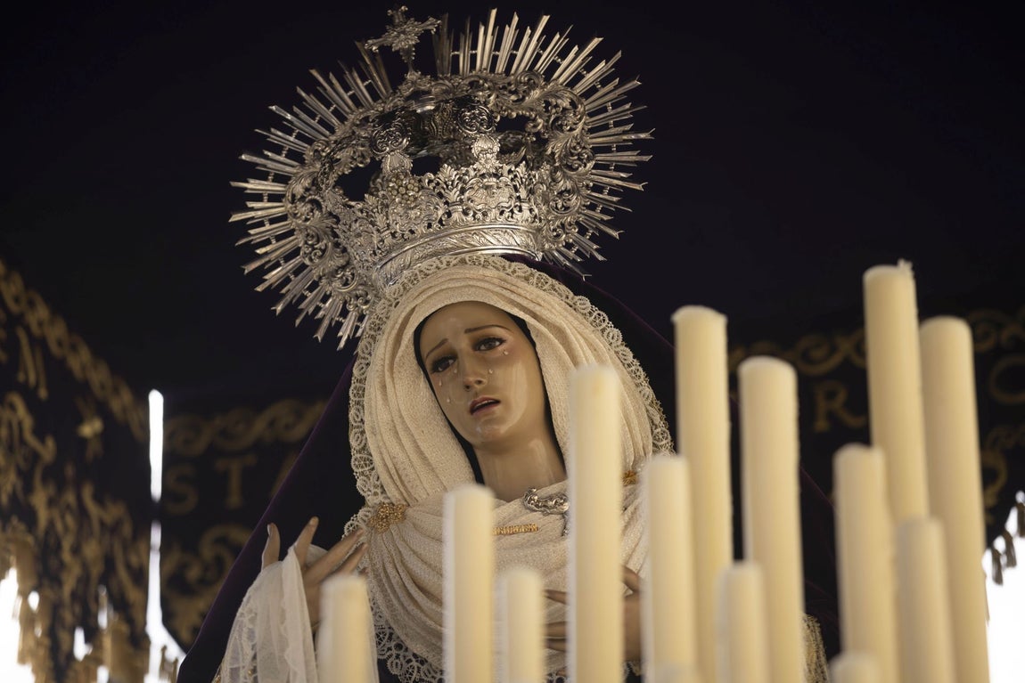 Viernes Santo: Descendimiento, movimiento sublime