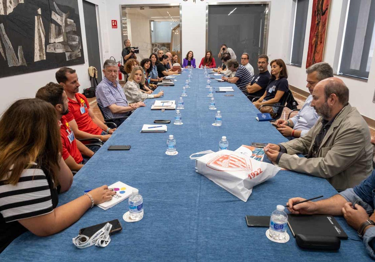 La reunión que tuvo lugar en la Diputación Provincial
