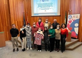 Sorpresa colchonera con mensajes de Koke, Saúl, Kiko Narváez y Pantic para la pequeña de Almonte Paula
