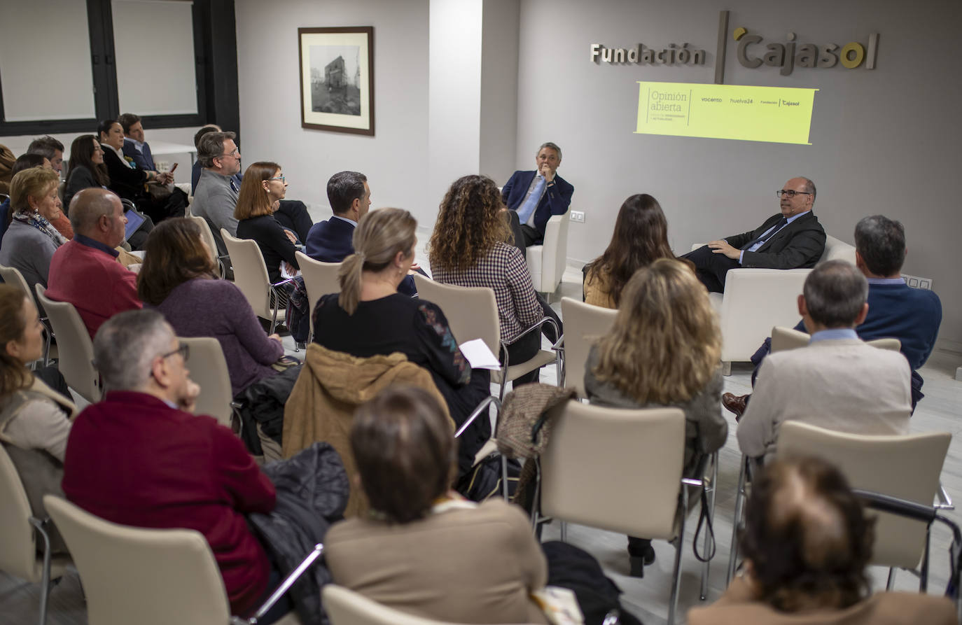 El ciclo de periodismo y actualidad 'Opinión Abierta' en imágenes