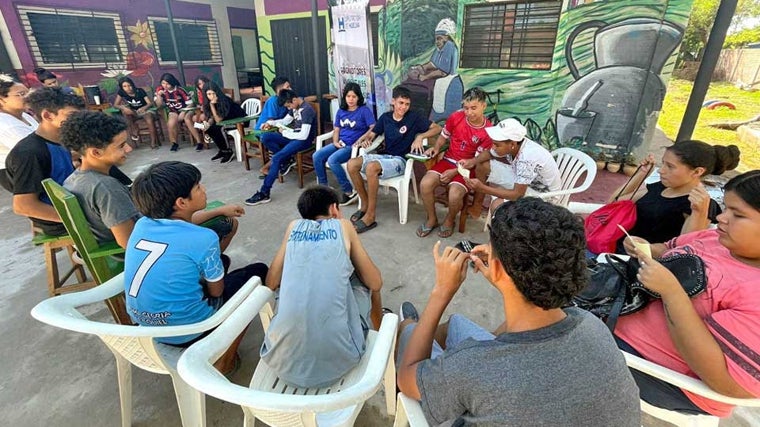 La Diputación promueve la formación y concienciación ambiental de 400 personas en exclusión con un proyecto en Paraguay