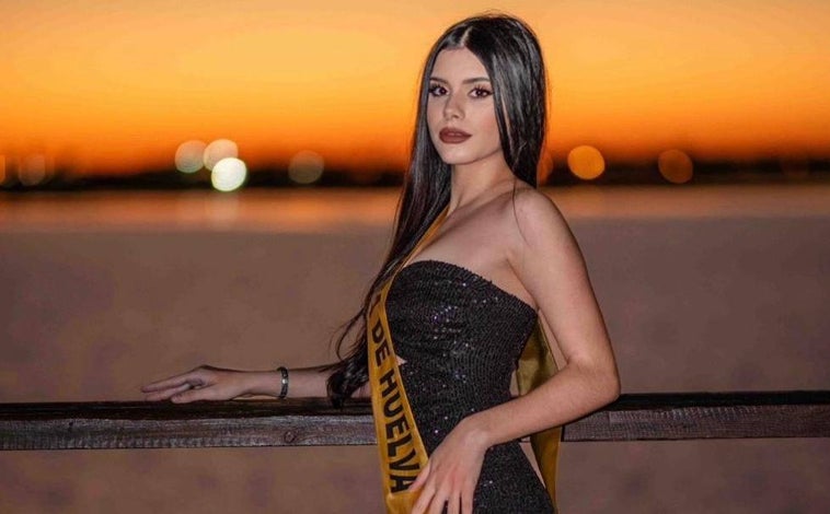 Imagen principal - Hay un total de 12 aspirantes para los tres galardones del certamen Miss Continental Andalucía que se celebrará en Isla Cristina