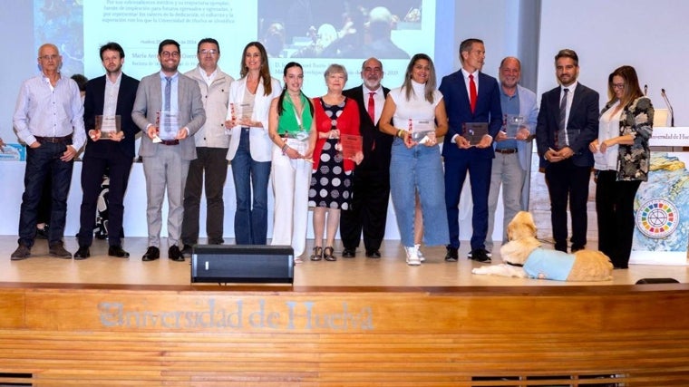 Estos son los estudiantes de la Universidad de Huelva reconocidos por su compromiso social y expedientes académicos