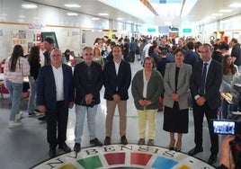 Las autoridades en la inauguración este miércoles de la I Feria de la Ciencia de Huelva