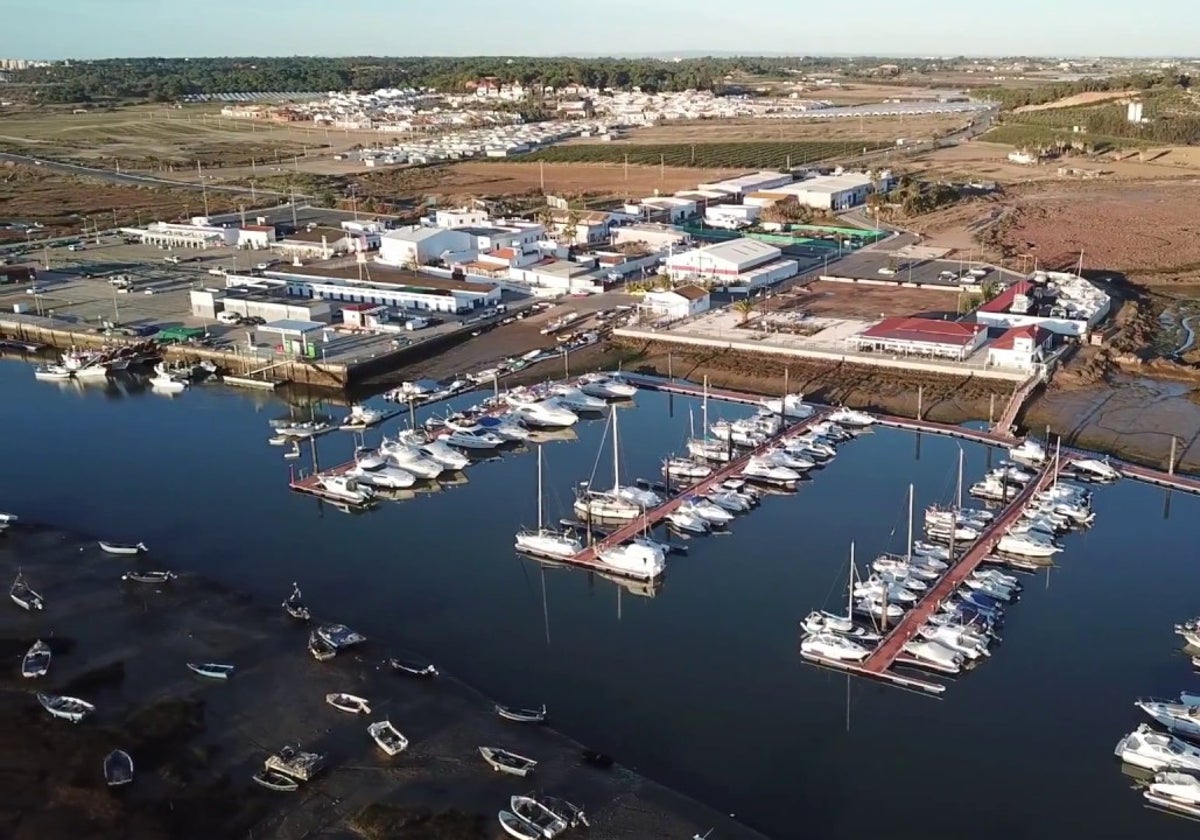 Vista aérea del Puerto del Terrón, en el término municipal de Lepe