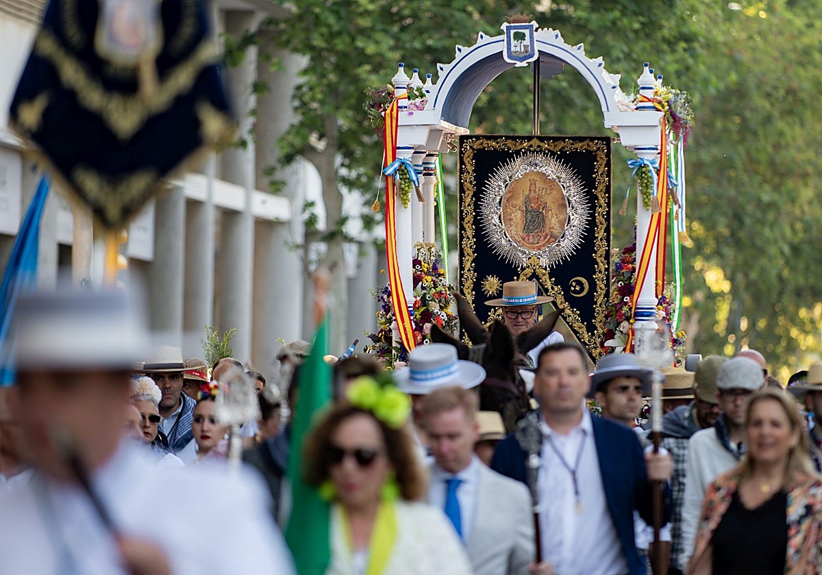 Romer a De La Bella 2025 Huelva Saldr Al Encuentro De La Patrona De Lepe romer-a-de-la-bella-2025-huelva-saldr-al-encuentro-de-la-patrona-de-lepe