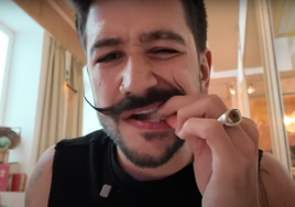 Camilo lo tiene claro: «El mejor tomate del mundo es el de Huelva»