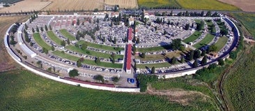 Luz verde a las exhumaciones en el cementerio de Huelva para buscar a los bebés robados